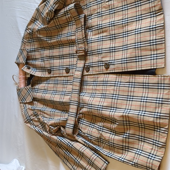 NWT Burberry of London Nova Plaid Women's Rain Coat Size Large - Picture 3 of 16